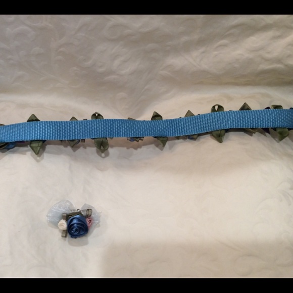 NWT Dog Collar silk flowers/Hair Bow - Picture 4 of 6